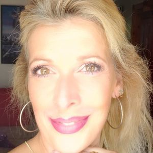 Meet your Posher, Georgia